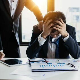 La violence morale subie par un salarié protégé lors de la signature d’une rupture conventionnelle vicie son consentement